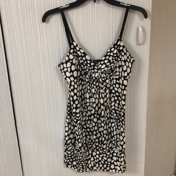 Wet Seal Tops - NWOT Wet Seal Spotted Black/Cream Tank Size Medium